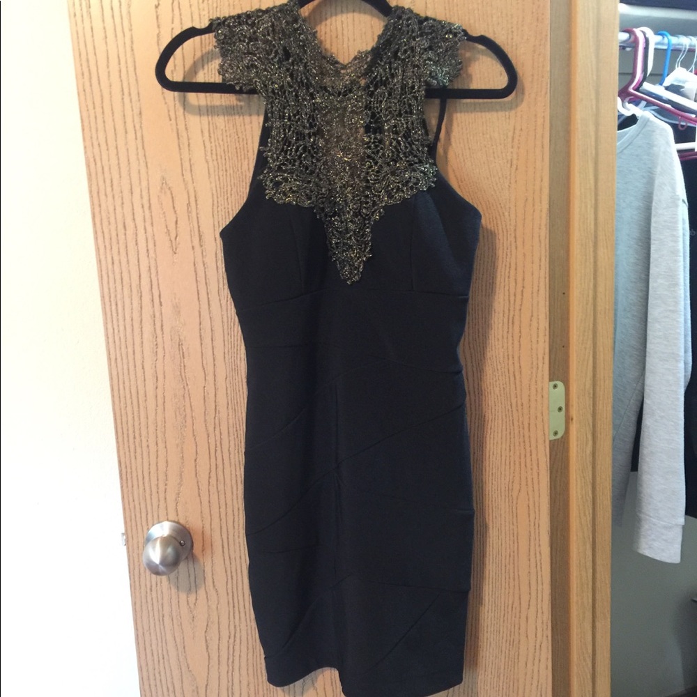 Perfect fit body-con dress